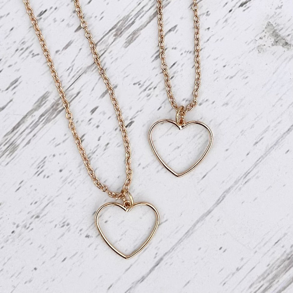 Matching Heart Mother Daughter Necklace Set