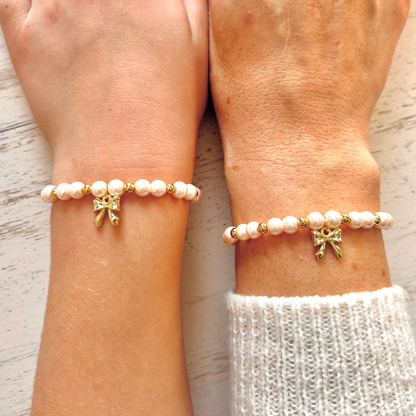 Pearl Bow Mother Daughter Matching Bracelet Set (Copy)